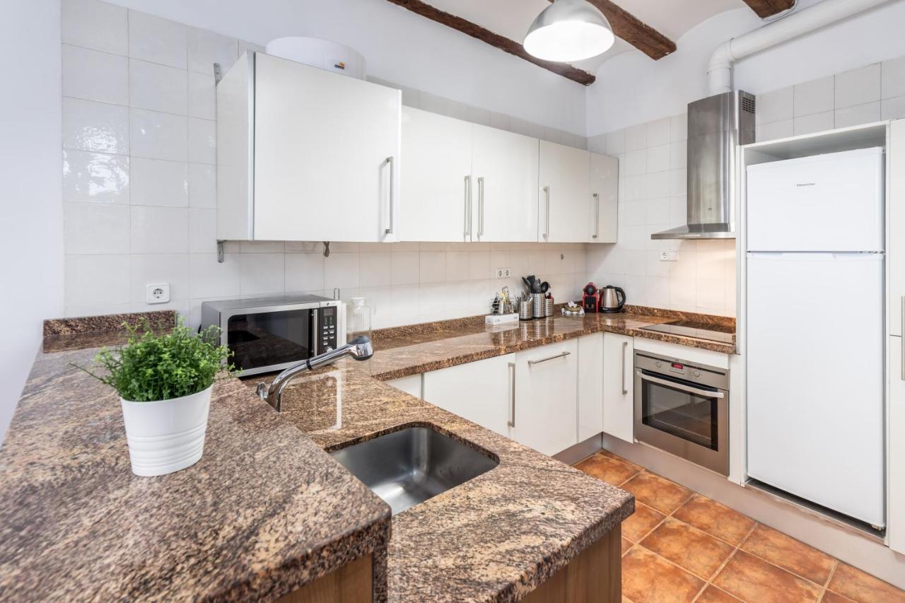 Travel Habitat Plaza De La Virgen Apartment Valencia Luaran gambar